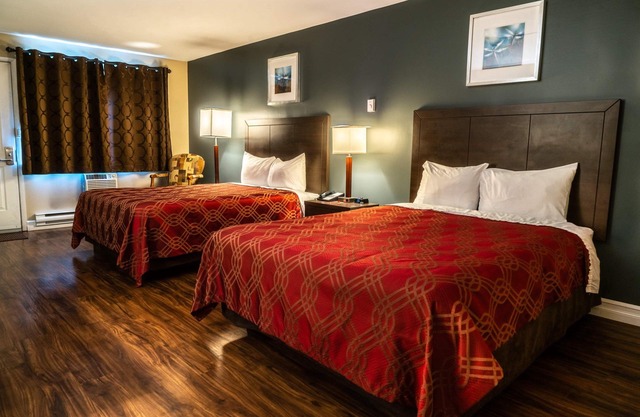 Econo Lodge Miramichi