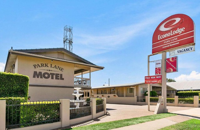 Econo Lodge Park Lane