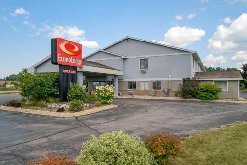 Econo Lodge Traverse City South