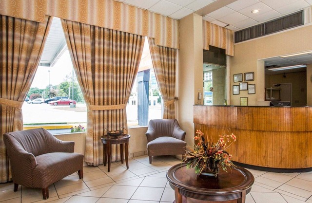 Econo Lodge