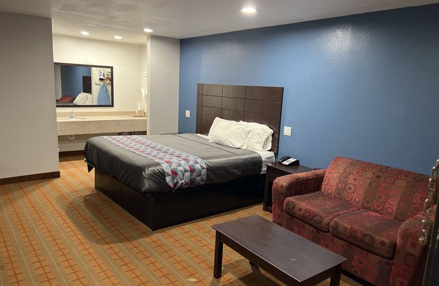 Economy inn