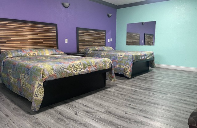 Economy Inn