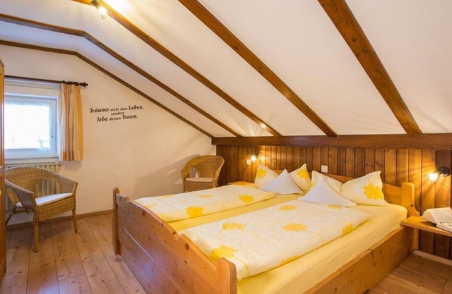 Edelsberg holiday apartment, 2 bedrooms, shower/toilet - Veiter-Hof, farm