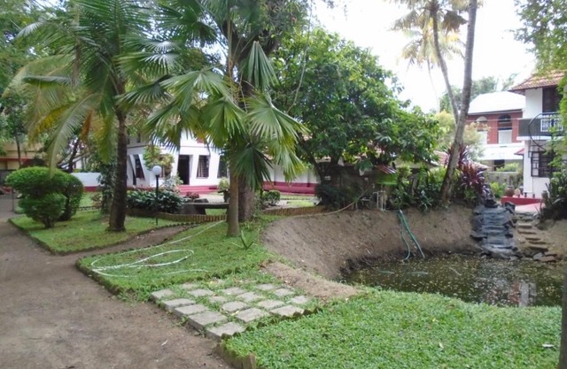 Eden Garden Farm Stay