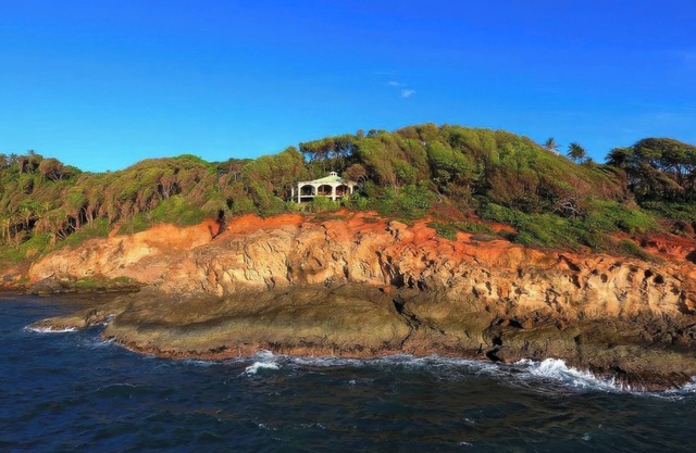 Eden On The Rocks - Luxury Ocean Villa With Magnificent Views