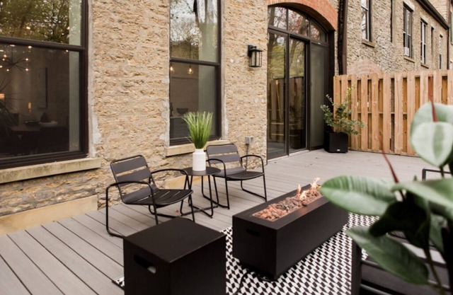 Eden's Edge-- Luxury home 5 Minutes to Downtown, and steps to Eden Park!