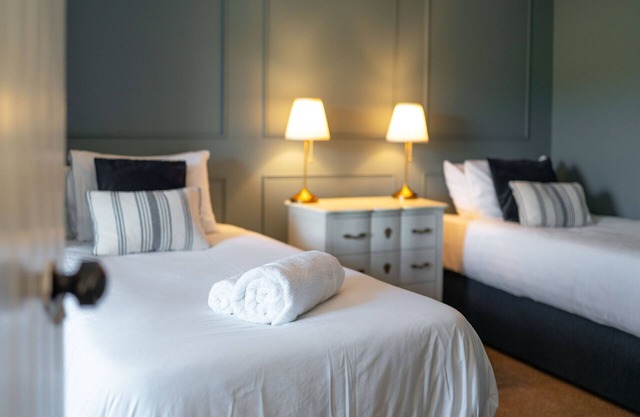 Eden View Estate | Caddie's Cottage