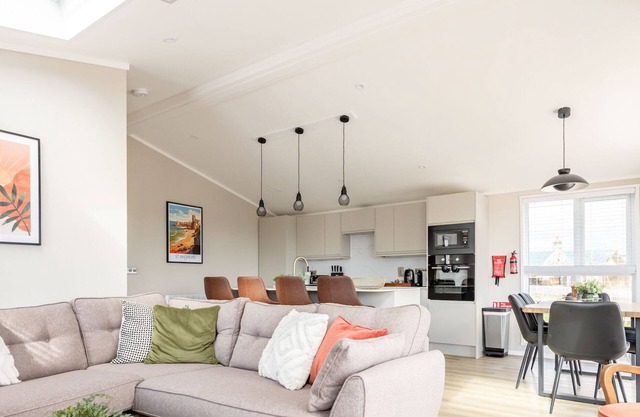 Eden View Estate | Eden Lodge