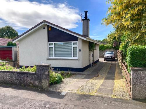'Edgewood' - spacious detached bungalow