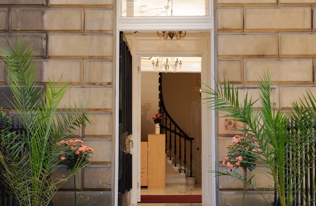 Edinburgh City Suites