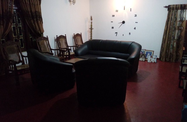 Edna Home Stay