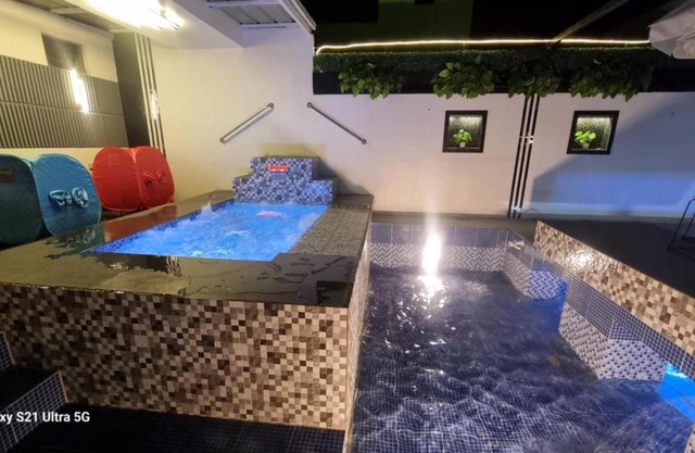 EDVIL BEACH RESORT