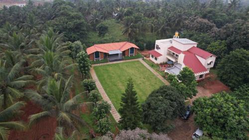 Eeshaavasya Homestay