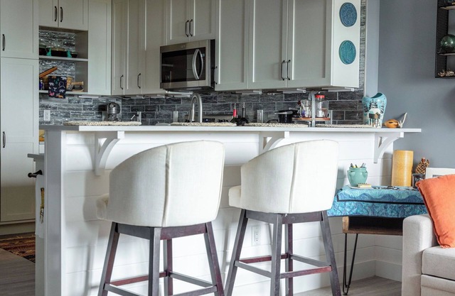 Efficiency Rental with Ocean Views