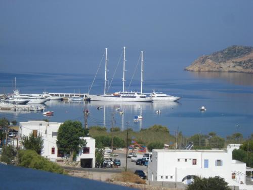 Efharis