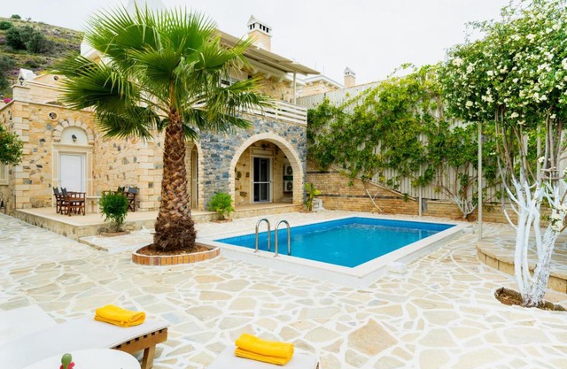 Efrosini country villa-Anesis family