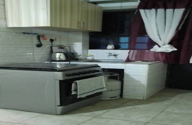 Eilarose City View Suites