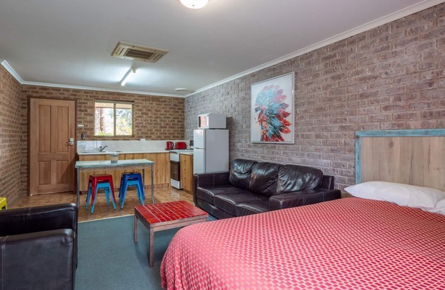 Eildon Parkview Motor Inn. Room 10