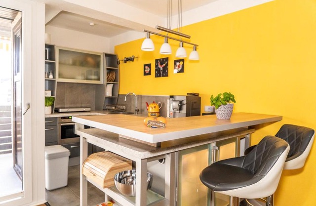 Ein Zimmer Apartment Bernau mit großer Garage incl