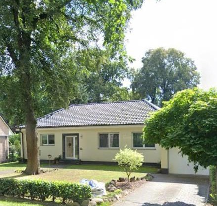 Einfamilienhaus mit Garten