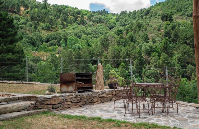 Eira Velha House