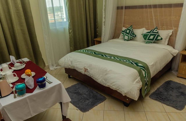 Ekhaya Crescent Hotel