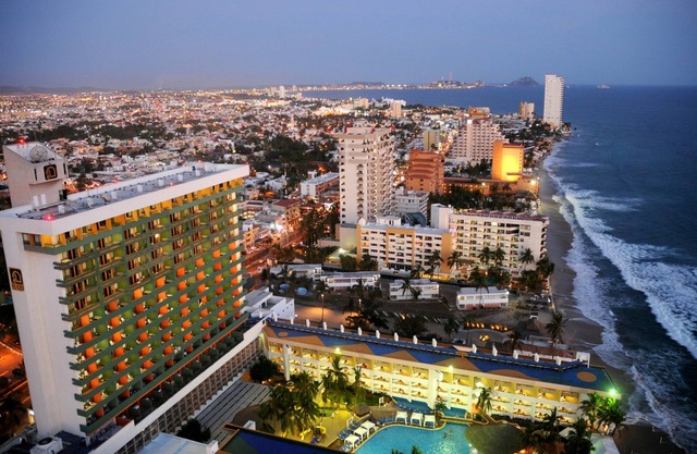 El Cid Castilla Beach Hotel