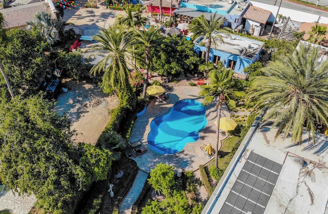 El Encanto Inn