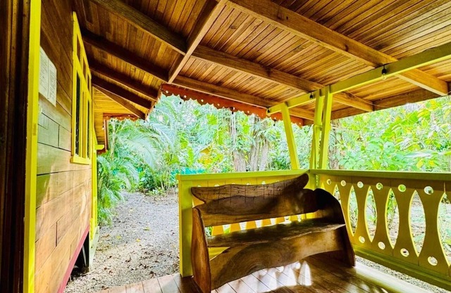 El Jardin de Playa Negra
