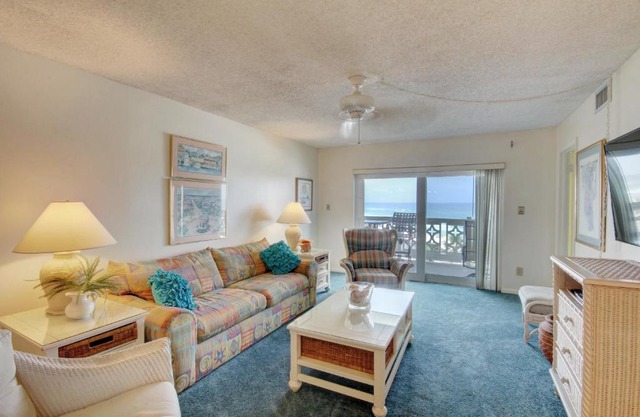 El Matador 458 - Gulf front with beautiful views of the Gulf and pool