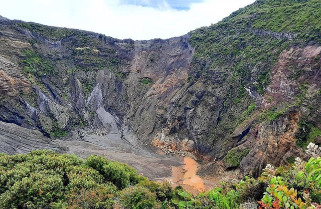 🌋Entre el Volcán y la Ciudad, Cómoda casa de habitación 🏠 Costa Rica 🏞️