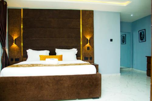 El-nido By Kdove Hotels and Lounge