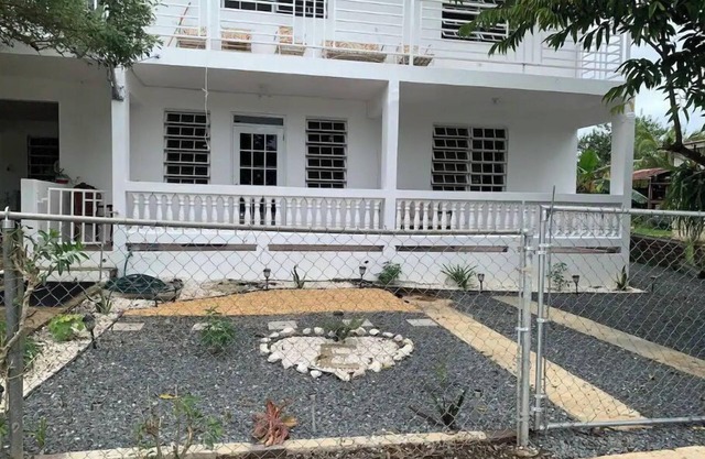 Elana's WhiteHouse. #1 Anasco PR