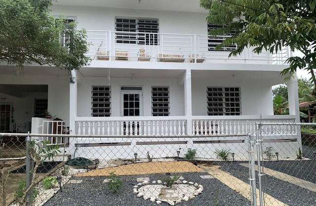 Elana's WhiteHouse. #3 Anasco PR.