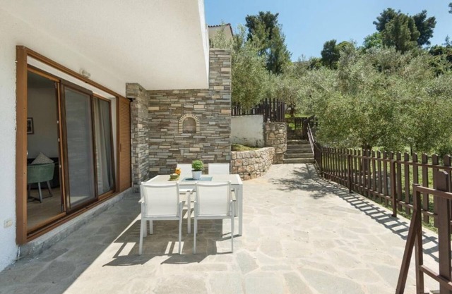 Elani Elaia Villas