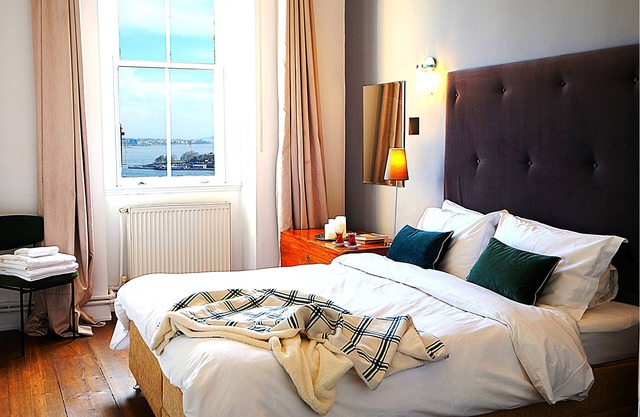 Elegance and high quality with breezy sea views