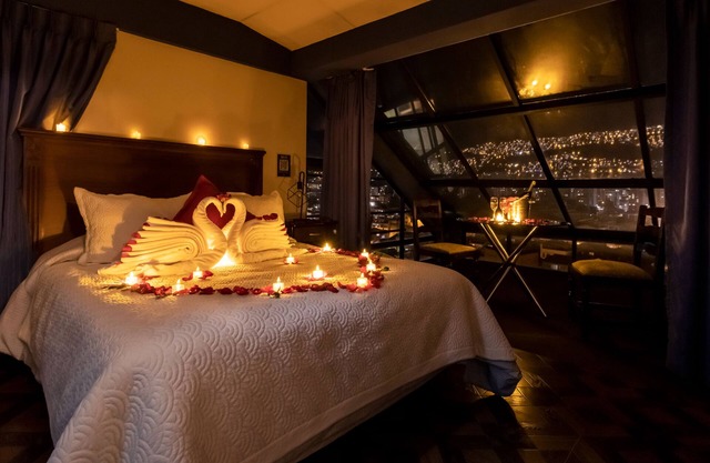 Elegance Hotel