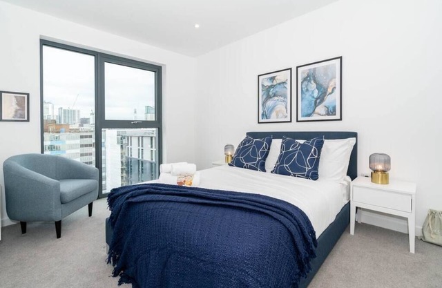 Elegant 1 Bedroom Stylish Apartment - City Centre