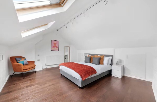 Elegant 2 BD | Terrace | Arsenal Tube 5' walk