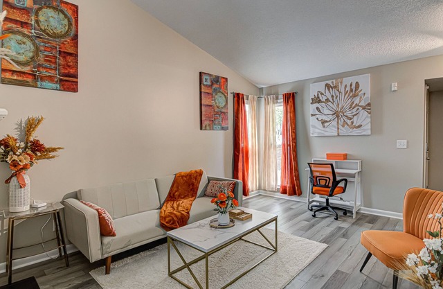 Elegant 2Bed1B Condo in quiet neighborhood near WFU, UNSA, Hospitals.