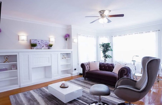 Elegant 3 Bedroom and 1 Bath Apartment