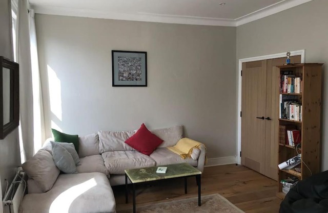 Elegant 3bed Crouchend in style with roof terrace