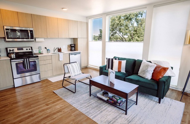 ✨️Elegant City Suite✨️Cozy Rooftop ✨Greenlake & UW
