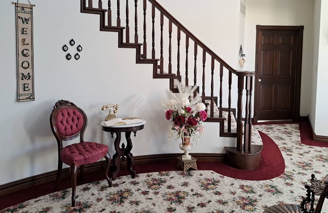 Elegant Country Retreat, 20 min to Lincoln