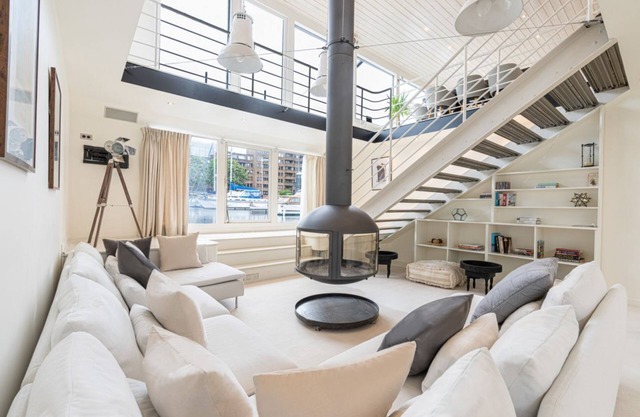 Charming houseboat featuring a sauna