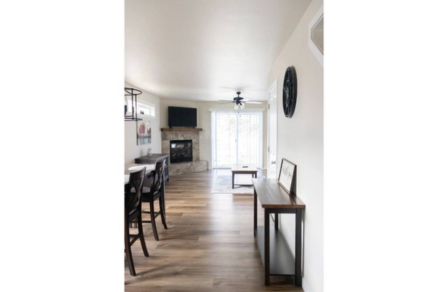 Elegant just 5 minutes from downtown.