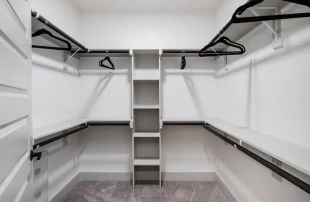 Elegant King Bed Suite near Downtown Dallas