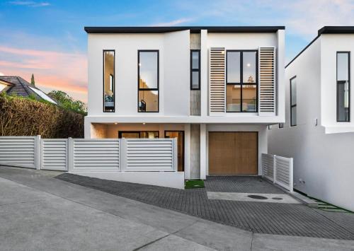 Elegant New Luxury Retreat in Remuera