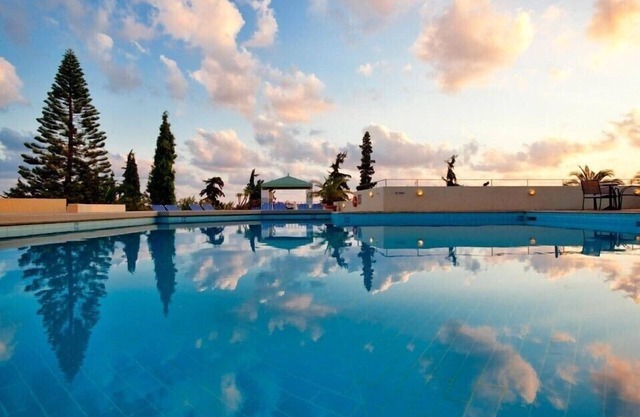 Elegant Standard Villa Sea View Pool & Kitchenette