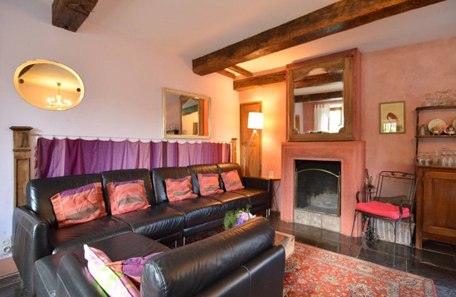 Estancia elegante, Comblain-Fairon